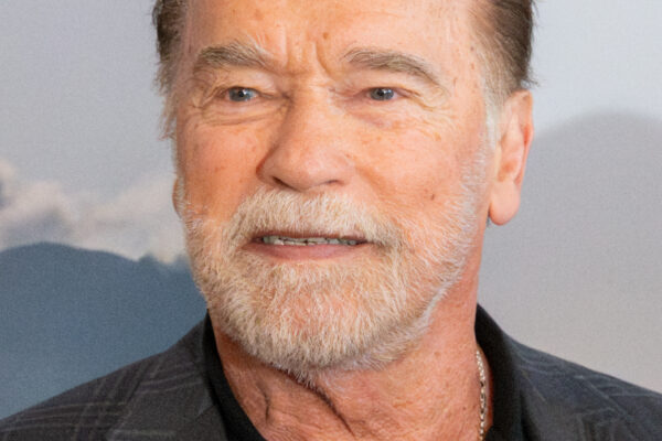 Aos 79 anos, Arnold Schwarzenegger revela filosofia simples para se manter forte: 'Se você descansa, você enferruja'