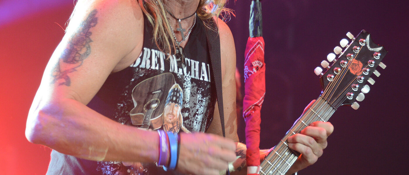 Bret Michaels adia turnê após cirurgia ‘complicada’ de cálculo renal aos 61 anos