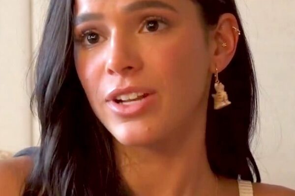 Bruna Marquezine conquista mídia internacional após Shawn Mendes confirmar romance