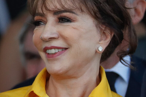 Iris Abravanel entra para ranking de bilionários da Forbes com herança de R$ 3,4 bilhões