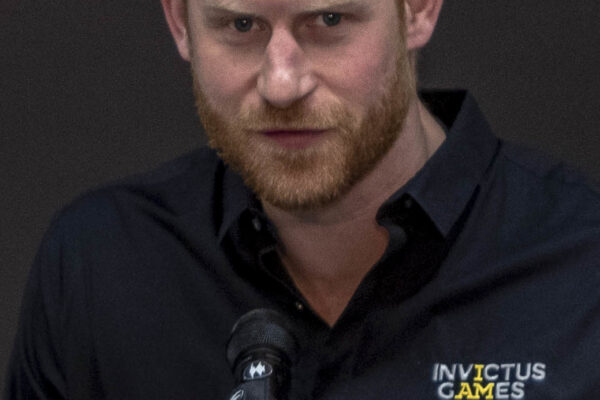 Prince Harry quebra silêncio: Rei Charles pediu para Meghan NÃO ir a Balmoral e Harry explodiu
