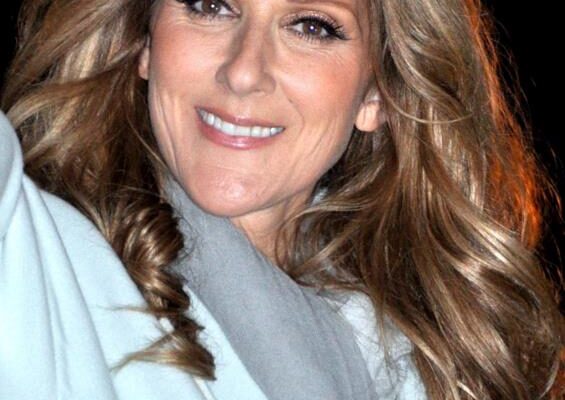 Céline Dion retorna triunfal aos palcos após 6 anos: conheça a síndrome rara que quase a impediu de cantar