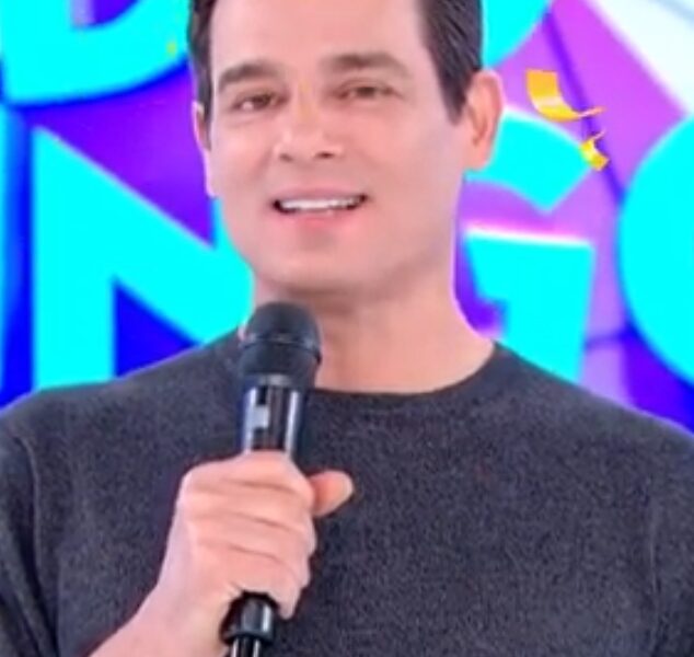 Celso Portiolli fatura até R$ 900 mil por mês no SBT com Domingo Legal