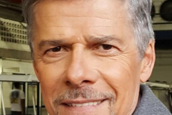José Mayer corrige lista de parcerias com Aguinaldo Silva após esquecimento de 'Partido Alto'