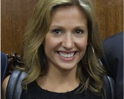 Luísa Mell questiona R$ 50 mil doados a Virginia em live e critica desigualdade