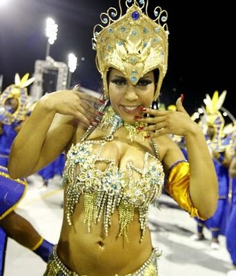 Mulher Melão renova com o Salgueiro e segue à frente do time de musas no Carnaval 2027