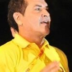 Aos 71, Beto Barbosa abre seu refúgio à beira-mar e relembra momentos marcantes da carreira