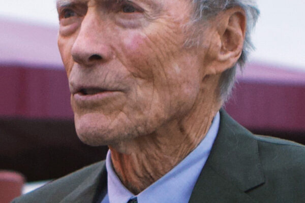Aos 96 anos, Clint Eastwood preserva 85% de terreno de 800 hectares com vista para o Pacífico