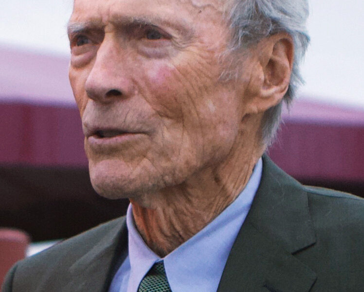 Aos 96 anos, Clint Eastwood preserva 85% de terreno de 800 hectares com vista para o Pacífico