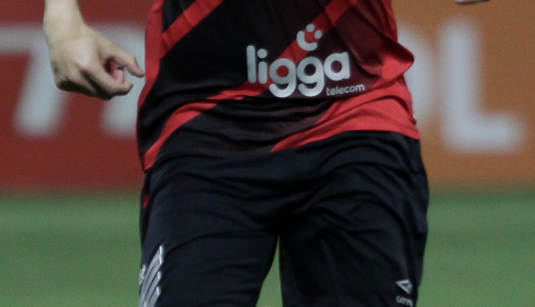 Hugo Moura anuncia primeira gravidez com Maria Clara Senra e emociona seguidores