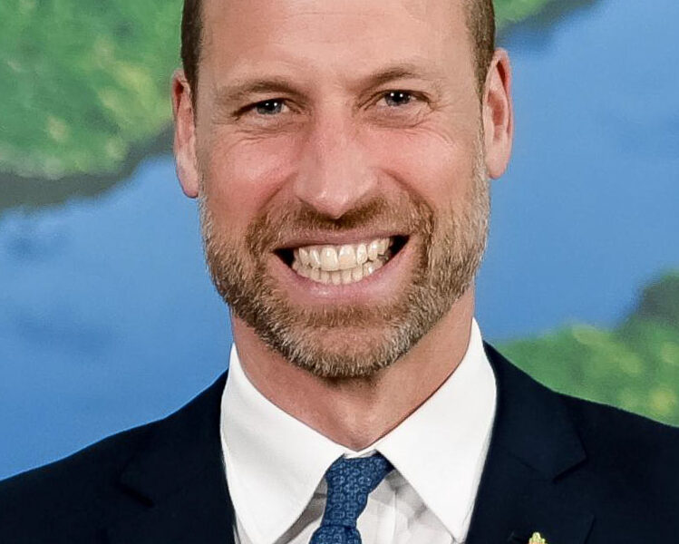 Príncipe William emociona ao planejar devolver título de ‘Sua Alteza Real’ para Diana, cumprindo promessa de infância