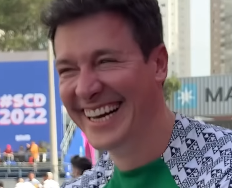 Rodrigo Faro surpreende Vera Viel com declaração de amor eterno em aniversário marcante