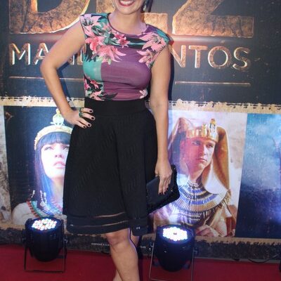 Samara Felippo ironiza pensão das filhas com humor ácido: 'Uso pra botar botox'