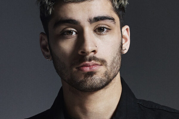 Zayn Malik, aos 33 anos, vive recluso em fazenda histórica para acompanhar a filha